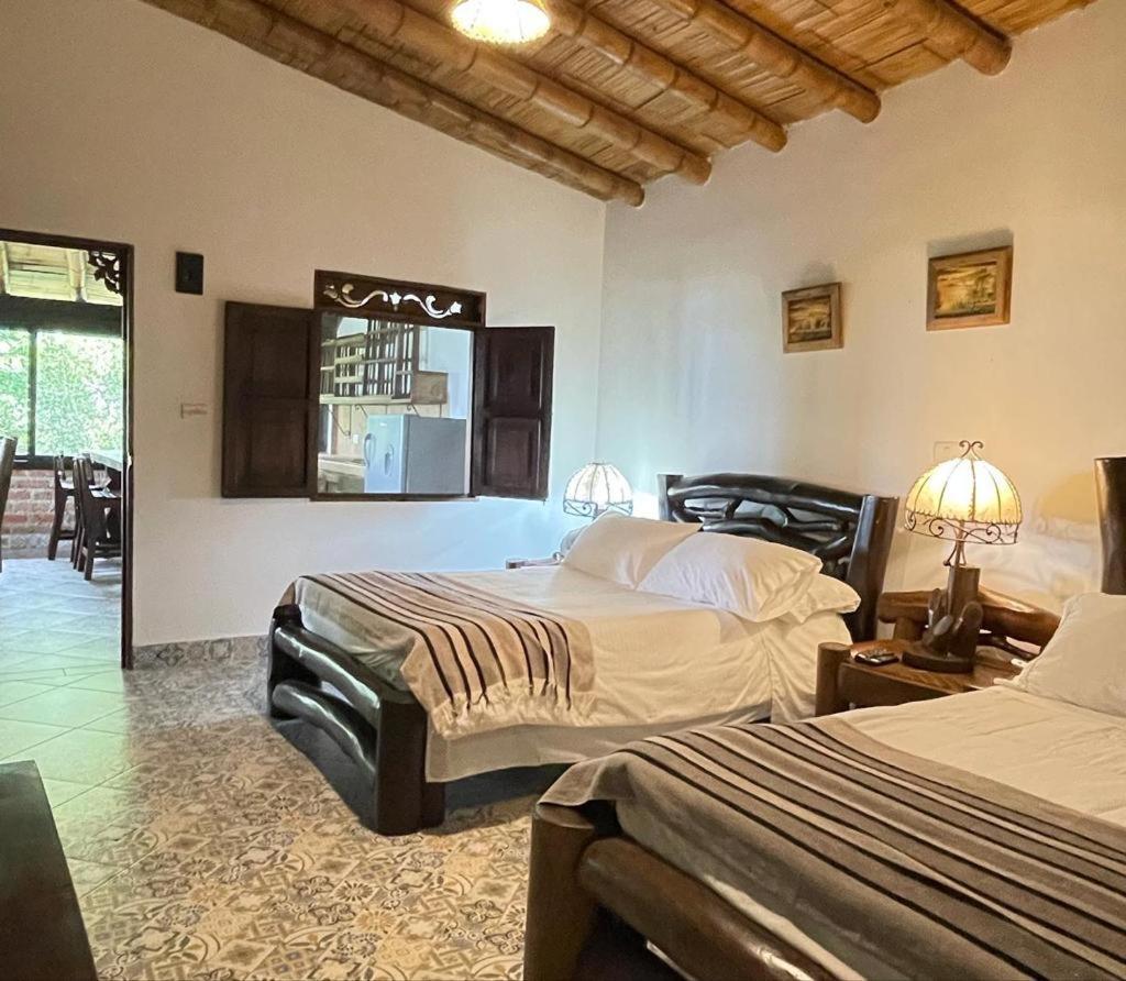 Hotel Bosques Del Saman Alcala Кимбая Екстериор снимка