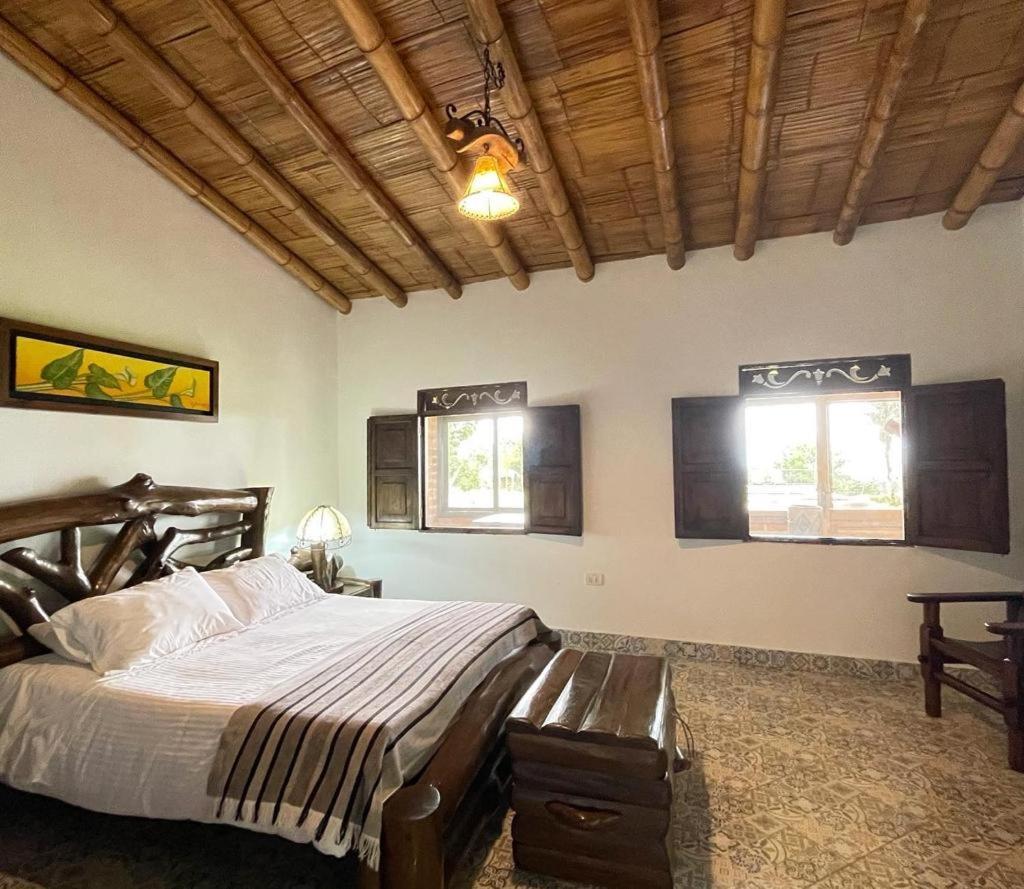 Hotel Bosques Del Saman Alcala Кимбая Екстериор снимка